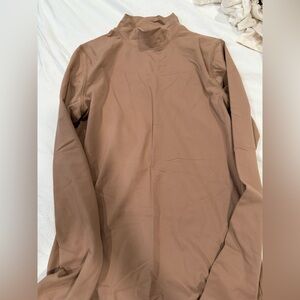 Worn once abercrombie top long sleeve